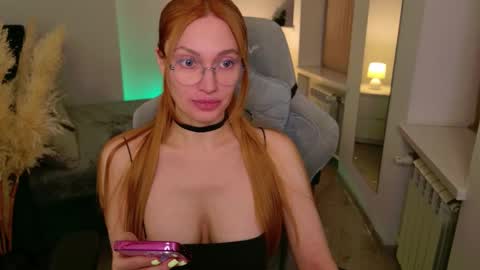 love_call online show from 10.11.25