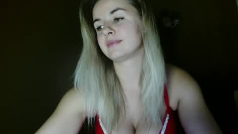 Snapshot of love_dom_meg chatting on 11.22.25 Megane online show from 11.22.25