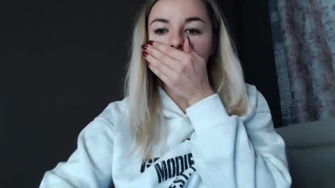 Snapshot of love_dom_meg chatting on 01.14.26 Megane online show from 01.14.26