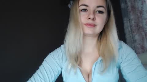 Snapshot of love_dom_meg chatting on 02.19.26 Megane online show from 02.19.26