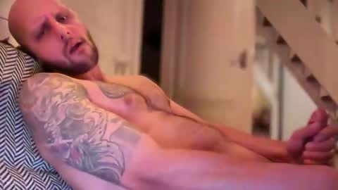 Snapshot of love_feet_armpits_ass chatting on 10.28.25 love_feet_armpits_ass online show from 10.28.25