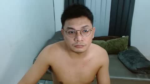 Snapshot of love_hottieh chatting on 04.08.26 love_hottieh online show from 04.08.26