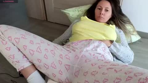 Snapshot of love_jessy_love chatting on 12.16.24 jessmy pleasure is in your hands s online show from 12.16.24