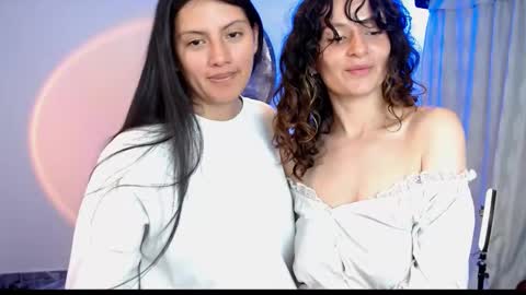 Snapshot of love_oftwo chatting on 02.25.25 Melisa Emily online show from 02.25.25