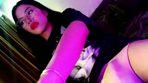 Snapshot of love_seren chatting on 01.08.26 Seren online show from 01.08.26