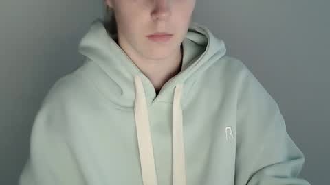 Vivian online show from 11.26.25