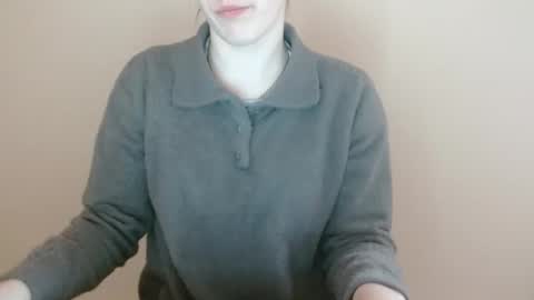 Vivian online show from 04.20.26