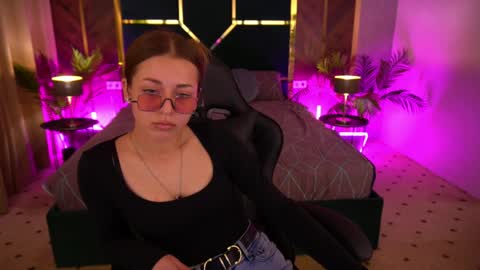 loveedove online show from 04.03.26