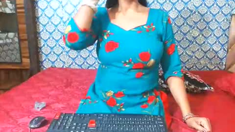 Divya online show from 11.02.25