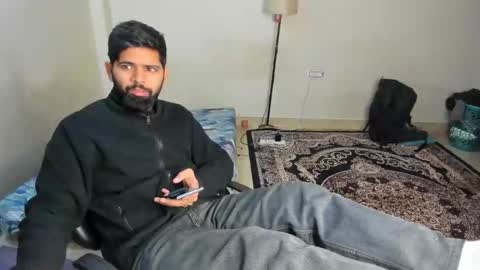 Snapshot of lovehairyindian chatting on 01.10.25 Indian hairy online show from 01.10.25