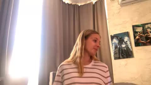 Ella online show from 10.06.25