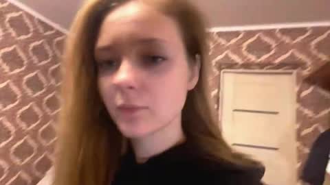 Ella online show from 11.08.25