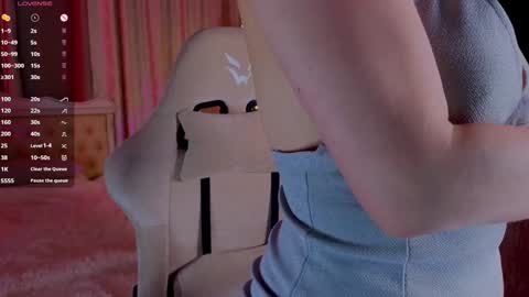 Laura online show from 12.28.24