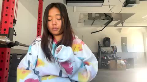 Love online show from 01.17.25