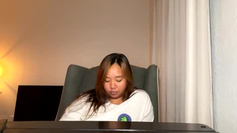 Love online show from 09.26.25