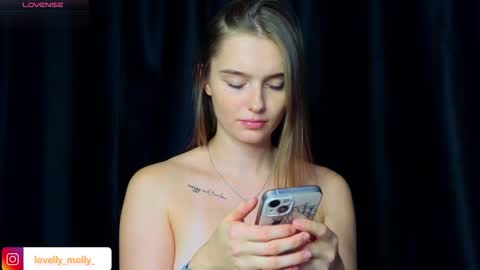 Molly online show from 11.29.25