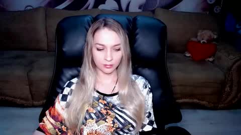 private open online show from 10.04.25