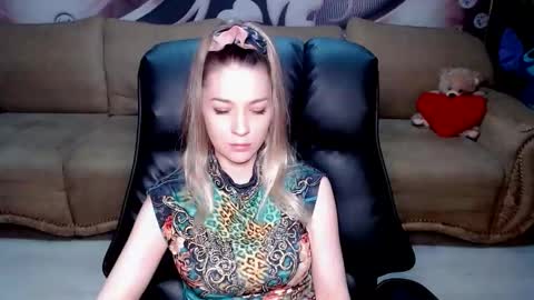 private open online show from 11.07.25