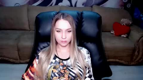 private open online show from 11.17.25