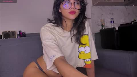 Allyson 3 online show from 10.22.25