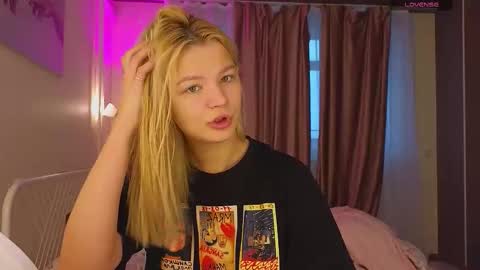 Jenny online show from 03.24.26