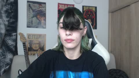 Cassie online show from 01.08.25