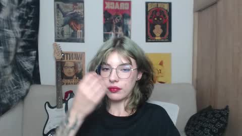 Cassie online show from 02.21.25