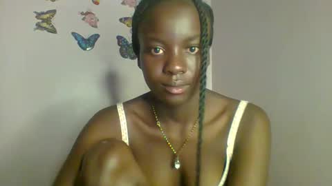 Snapshot of lovely_choco chatting on 12.17.25 Choco online show from 12.17.25