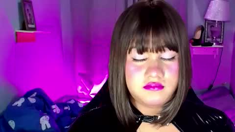 lovely_coleen online show from 09.30.25