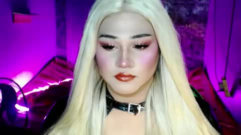 lovely_coleen online show from 12.01.25