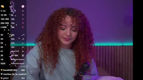 Snapshot of lovely_emma18 chatting on 01.16.25 Emma online show from 01.16.25