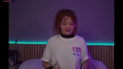 Snapshot of lovely_emma18 chatting on 01.18.25 Emma online show from 01.18.25