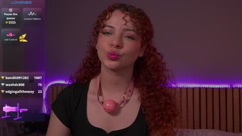 Snapshot of lovely_emma18 chatting on 01.30.25 Emma online show from 01.30.25