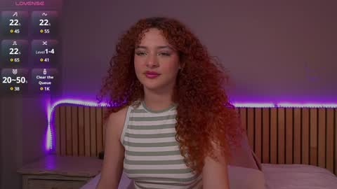 Snapshot of lovely_emma18 chatting on 02.06.25 Emma online show from 02.06.25