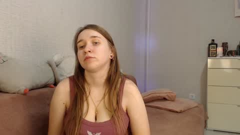 Snapshot of lovely_hayley chatting on 12.17.24 Lovely Hayley online show from 12.17.24