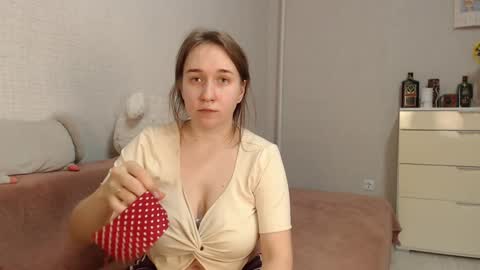 Snapshot of lovely_hayley chatting on 12.21.24 Lovely Hayley online show from 12.21.24