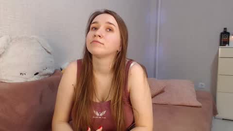 Snapshot of lovely_hayley chatting on 02.15.25 Lovely Hayley online show from 02.15.25