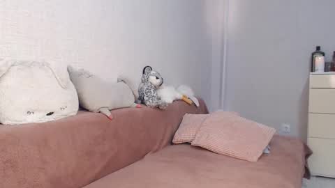 Snapshot of lovely_hayley chatting on 10.29.25 Lovely Hayley online show from 10.29.25