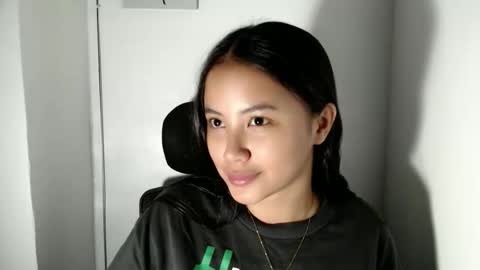 Kiara online show from 04.17.26