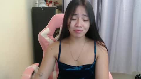 lovely_leah23 online show from 10.08.25