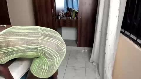 I  am witty online show from 02.23.26