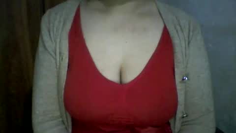 Snapshot of lovely_sweet_girl chatting on 02.11.25 katrina follow me guys online show from 02.11.25