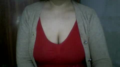 Snapshot of lovely_sweet_girl chatting on 02.11.25 katrina follow me guys online show from 02.11.25