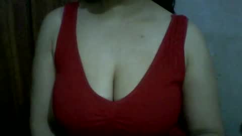 Snapshot of lovely_sweet_girl chatting on 02.16.25 katrina follow me guys online show from 02.16.25