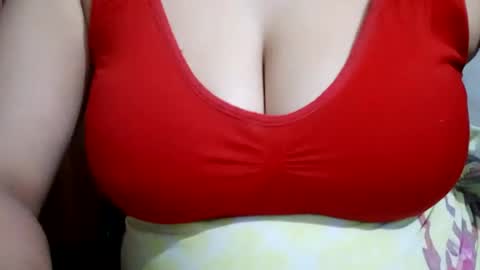 Snapshot of lovely_sweet_girl chatting on 02.16.25 katrina follow me guys online show from 02.16.25