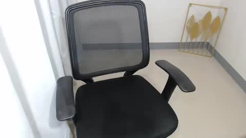 call me Ann online show from 11.22.25