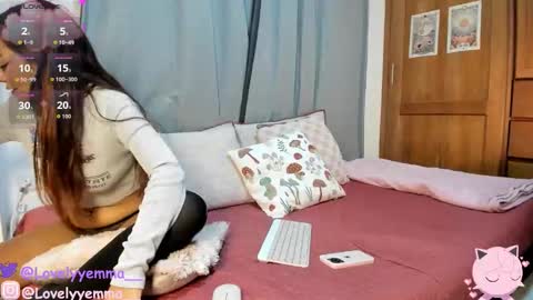   online show from 10.09.25