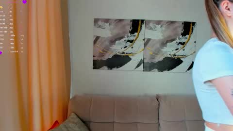 lovelygracee online show from 10.20.25