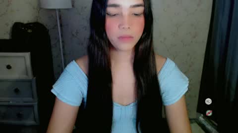 Snapshot of lovelylaiza chatting on 06.26.26 Cutie Laiza online show from 06.26.26