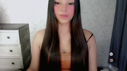 Snapshot of lovelylaiza chatting on 07.14.26 Cutie Laiza online show from 07.14.26